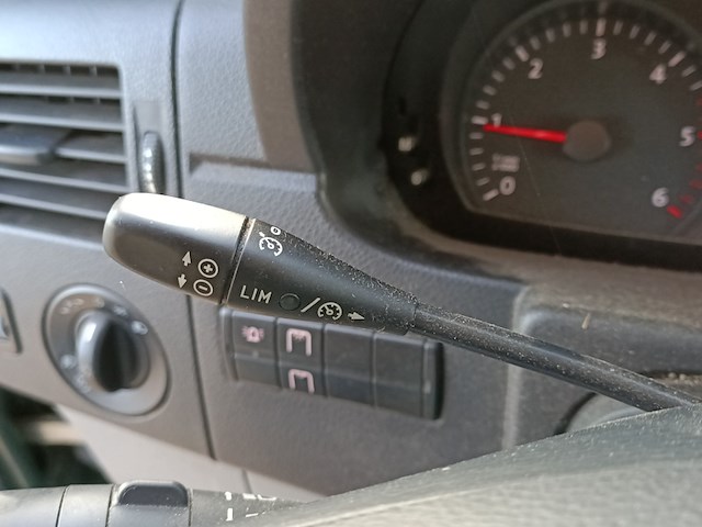 Bedrijfsauto volkswagen, crafter 2.0 tdi, bouwjaar 2014 - afbeelding 14 van  36