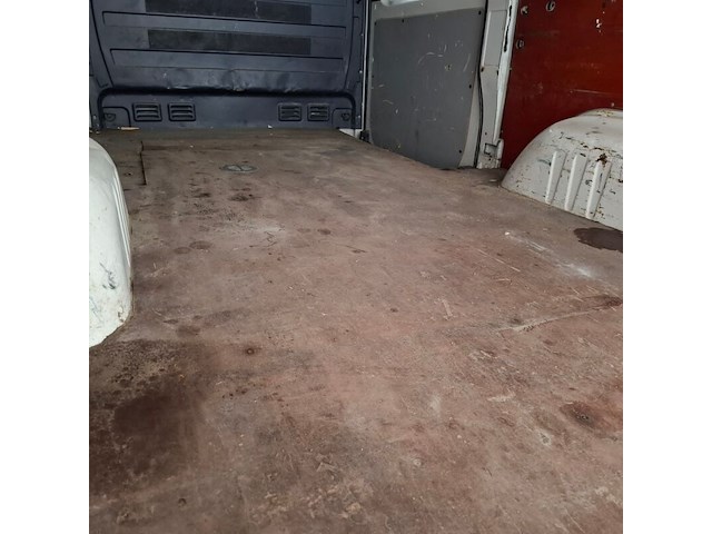 Bedrijfsauto, volkswagen, crafter 30 2.5 tdi l2h2 dc trendline, 2010 - afbeelding 51 van  74