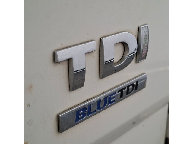 Bedrijfsauto, volkswagen, crafter 30 2.5 tdi l2h2 dc trendline, 2010 - afbeelding 69 van  74
