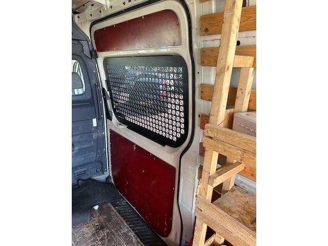 Bedrijfsauto, volkswagen, crafter, 35 2.5 tdi l2h2, 2010 - afbeelding 15 van  26