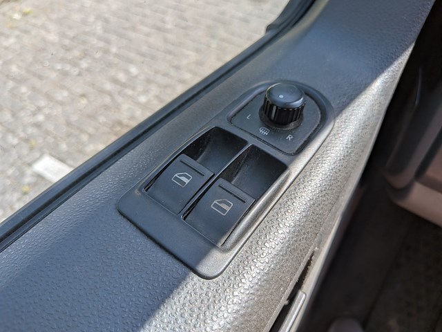 Bedrijfsauto, volkswagen, transporter 1.9 tdi 340 dc, 1.9 tdi 340 dc, 2008 - afbeelding 26 van  37
