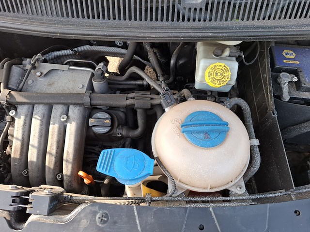 Bedrijfsauto, volkswagen, transporter 2.0 340 dc, 2008 - afbeelding 19 van  39