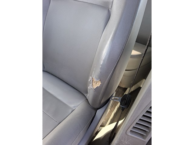 Bedrijfsauto, volkswagen, transporter 2.0 340 dc, 2008 - afbeelding 28 van  39