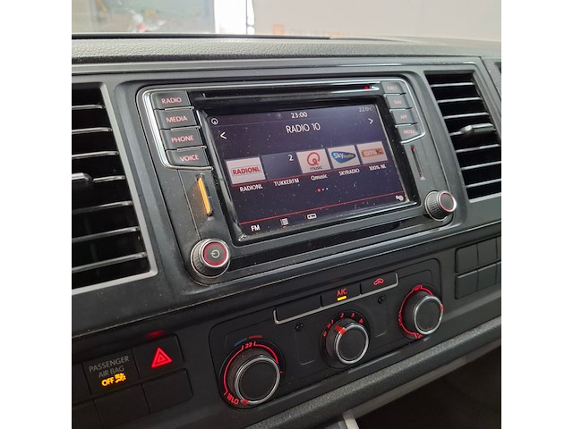 Bedrijfsauto, volkswagen, transporter 2.0 62kw, 2017 - afbeelding 48 van  89