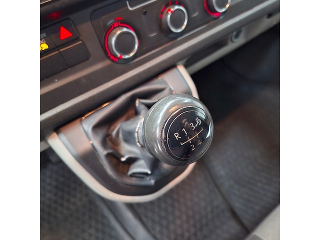 Bedrijfsauto, volkswagen, transporter 2.0 62kw, 2017 - afbeelding 49 van  89