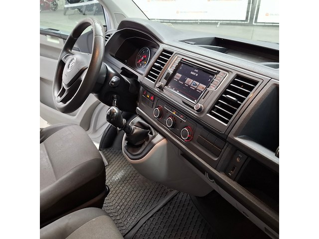 Bedrijfsauto, volkswagen, transporter 2.0 62kw, 2017 - afbeelding 61 van  89