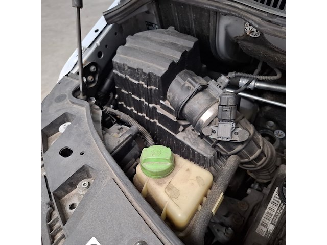 Bedrijfsauto, volkswagen, transporter 2.0 62kw, 2017 - afbeelding 81 van  89
