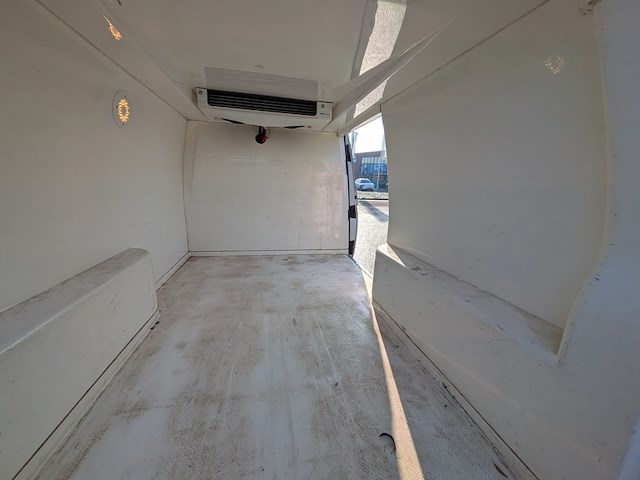 Bedrijfsauto, volkswagen, transporter 2.0 tdi l1h1, 2.0 tdi l1h1, 2017 - afbeelding 21 van  58