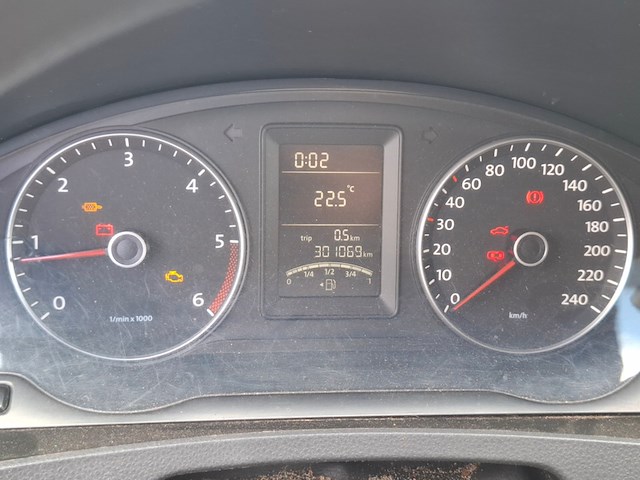 Bedrijfsauto, volkswagen, transporter 2.0 tdi l1h2, 2.0 tdi l1h2, 2010 - afbeelding 2 van  29