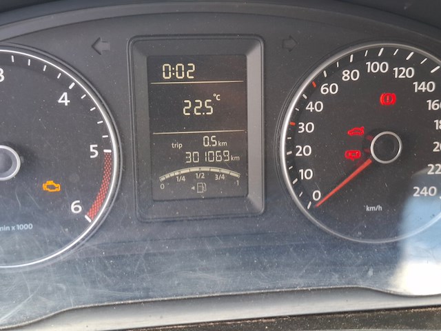 Bedrijfsauto, volkswagen, transporter 2.0 tdi l1h2, 2.0 tdi l1h2, 2010 - afbeelding 3 van  29