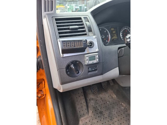 Bedrijfsauto, volkswagen, transporter 2.0 tdi l1h2, 2.0 tdi l1h2, 2010 - afbeelding 6 van  29
