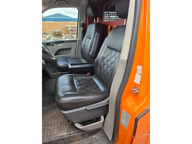Bedrijfsauto, volkswagen, transporter 2.0 tdi l1h2, 2.0 tdi l1h2, 2010 - afbeelding 9 van  29