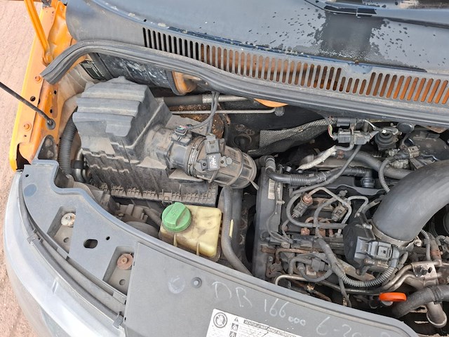 Bedrijfsauto, volkswagen, transporter 2.0 tdi l1h2, 2.0 tdi l1h2, 2010 - afbeelding 14 van  29
