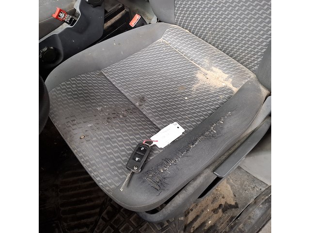 Bedrijfsauto, volkswagen, transporter, 2.0 tdi l2h1 bm dc trendline, 2012 - afbeelding 17 van  54