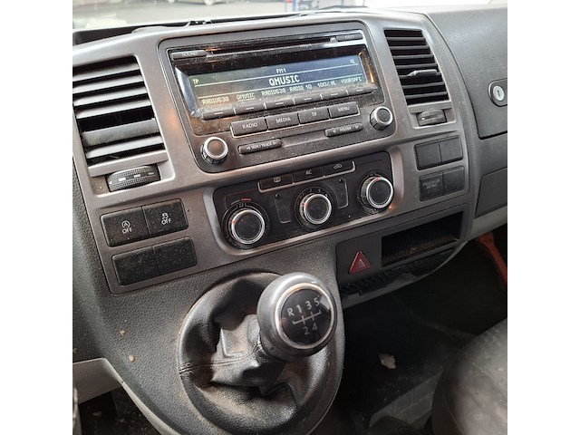 Bedrijfsauto, volkswagen, transporter, 2.0 tdi l2h1 bm dc trendline, 2012 - afbeelding 22 van  54