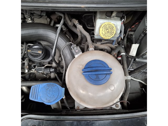 Bedrijfsauto, volkswagen, transporter, 2.0 tdi l2h1 bm dc trendline, 2012 - afbeelding 40 van  54