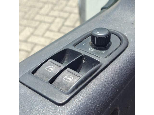 Bedrijfsauto, volkswagen, transporter, 2004 - afbeelding 4 van  39