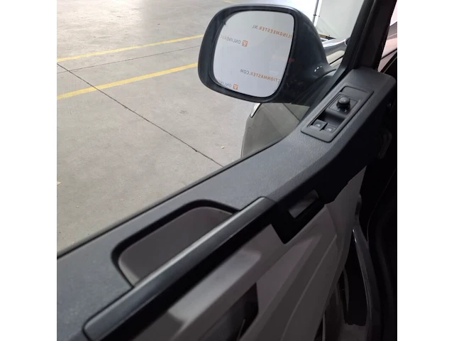 Bedrijfsauto, volkswagen, transporter, 2017 - afbeelding 37 van  79