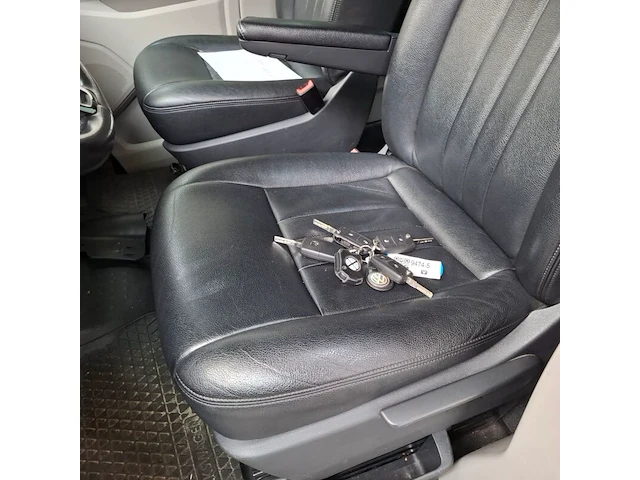 Bedrijfsauto, volkswagen, transporter, 2017 - afbeelding 39 van  79