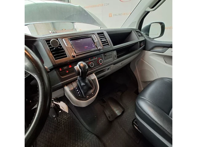Bedrijfsauto, volkswagen, transporter, 2017 - afbeelding 48 van  79