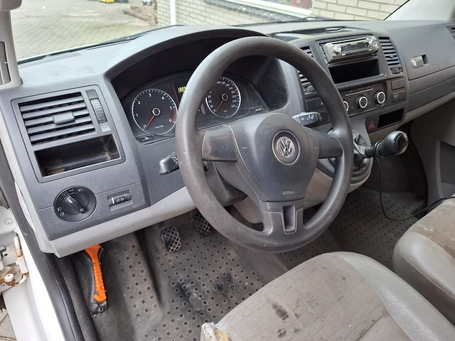 Bedrijfsauto, volkswagen, transporter 2.0tdi l1h2, 2010 - afbeelding 2 van  26