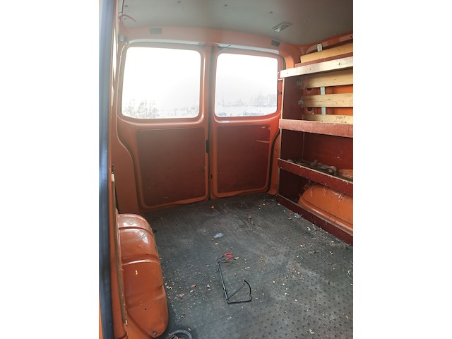 Bedrijfsauto, volkswagen, transporter 2.5 tdi 300 4motion trendline dc, 2008 - afbeelding 25 van  38