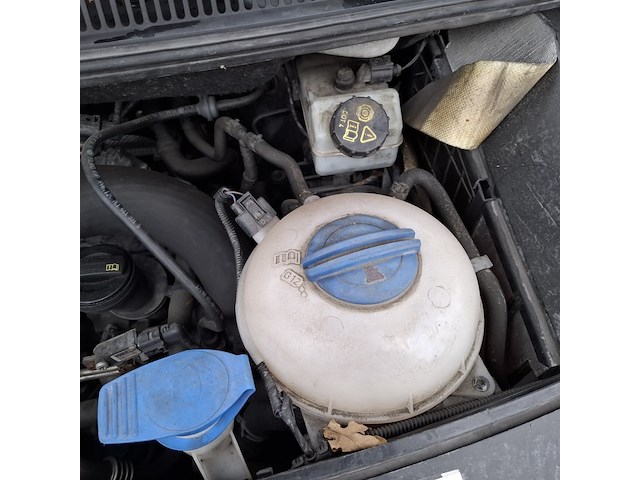 Bedrijfsauto, volkswagen, transporter - afbeelding 20 van  50