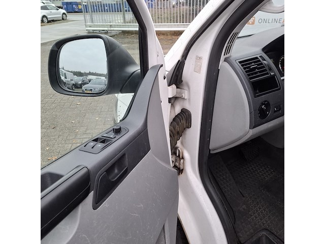 Bedrijfsauto, volkswagen, transporter - afbeelding 26 van  50