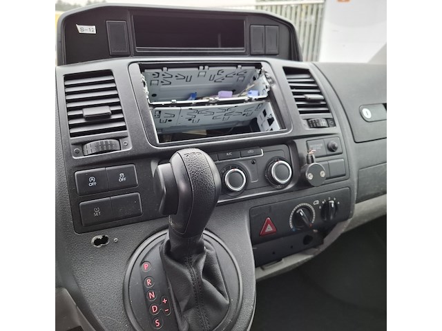 Bedrijfsauto, volkswagen, transporter - afbeelding 32 van  50