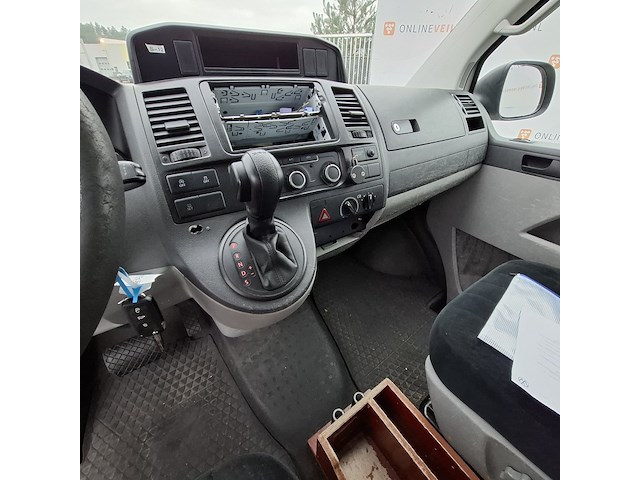 Bedrijfsauto, volkswagen, transporter - afbeelding 33 van  50