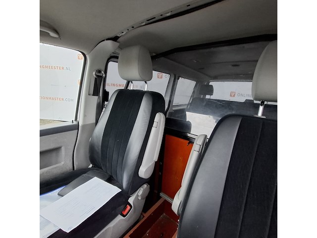 Bedrijfsauto, volkswagen, transporter - afbeelding 34 van  50