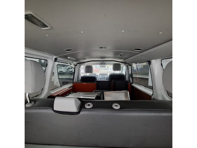 Bedrijfsauto, volkswagen, transporter - afbeelding 37 van  50