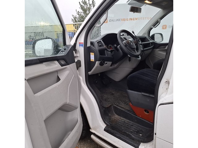 Bedrijfsauto, volkswagen, transporter - afbeelding 23 van  47