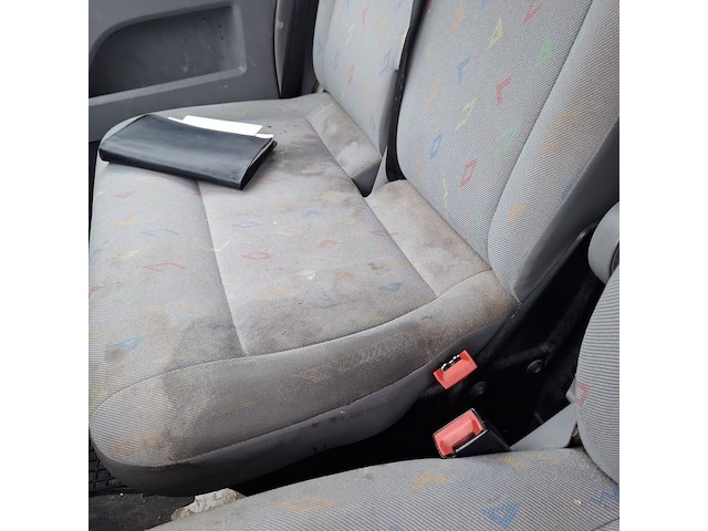 Bedrijfsauto, volkswagen, transporter - afbeelding 2 van  11