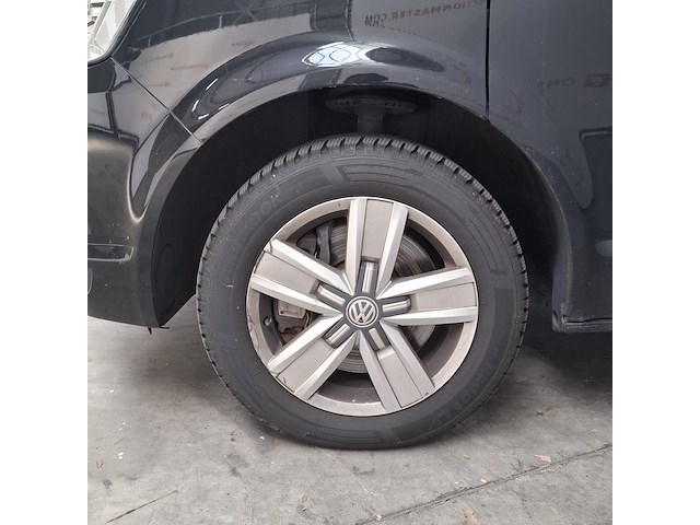 Bedrijfsauto, volkswagen, transporter - afbeelding 2 van  26