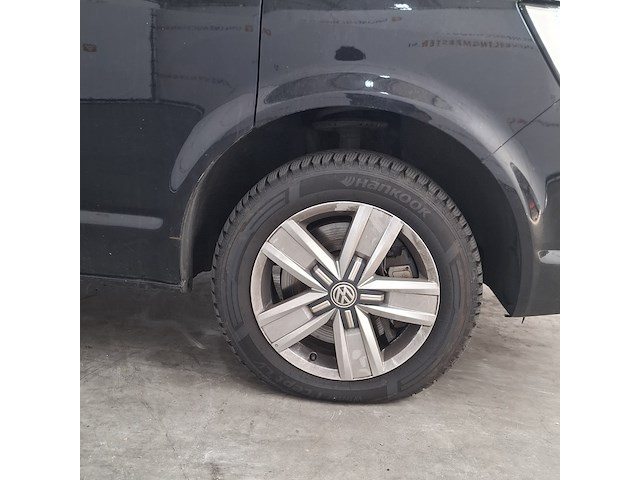 Bedrijfsauto, volkswagen, transporter - afbeelding 3 van  26