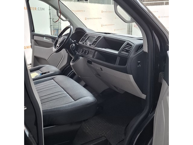Bedrijfsauto, volkswagen, transporter - afbeelding 14 van  26