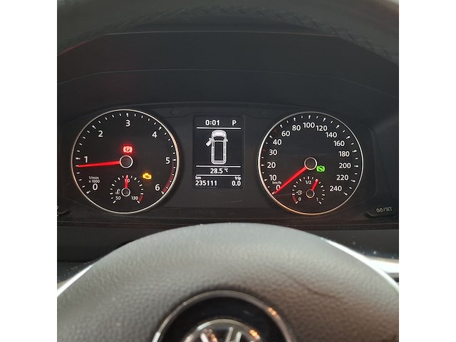 Bedrijfsauto, volkswagen, transporter - afbeelding 16 van  26