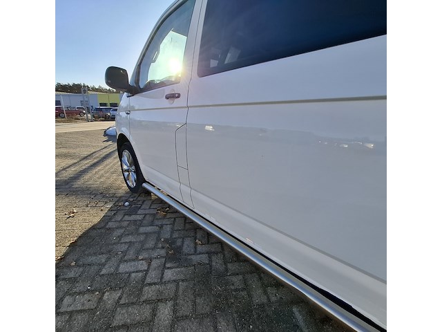 Bedrijfsauto, volkswagen - afbeelding 32 van  41