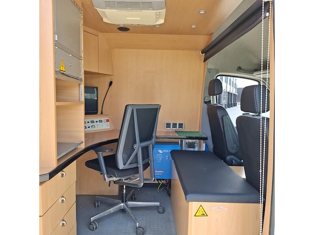 Bedrijfsauto v.v. rioolinspectie uitrusting, volkswagen, crafter, 2013 - afbeelding 28 van  56