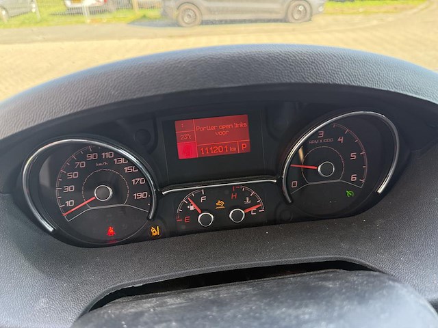 Bedrijfsbus fiat ducato 9v automaat met kenteken vfh-36-r - afbeelding 4 van  22