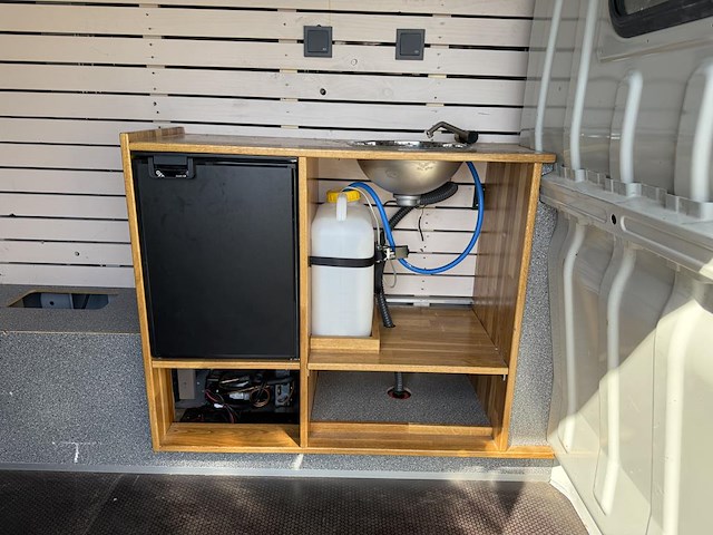 Bedrijfsbus fiat ducato 9v automaat met kenteken vfh-36-r - afbeelding 15 van  22