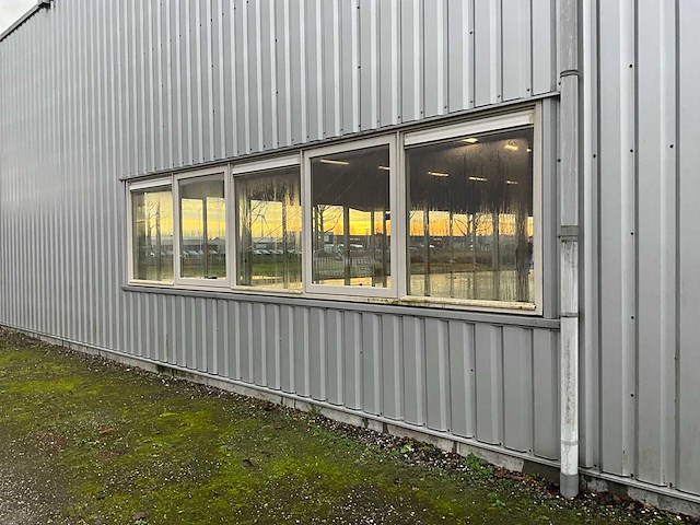 Bedrijfsgebouw 1074m2 - afbeelding 21 van  95