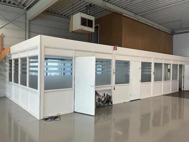 Bedrijfsgebouw 1074m2 - afbeelding 42 van  95