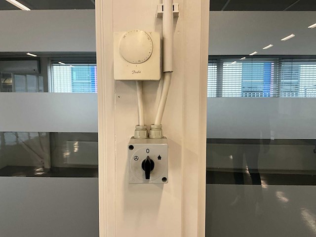 Bedrijfsgebouw 1074m2 - afbeelding 85 van  95