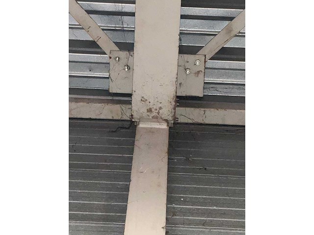 Bedrijfshal met staalconstructie 30x16,5 meter (500m2) - afbeelding 9 van  19