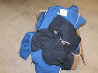 Bedrijfskleding met opdruk in doos w.o. jassen en shirts - afbeelding 1 van  1