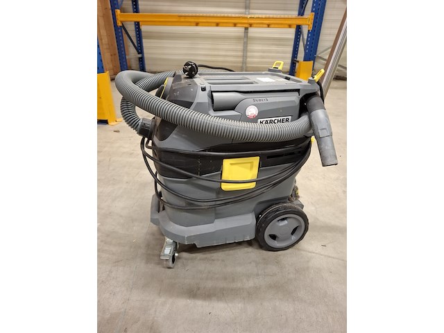 Bedrijfstofzuiger karcher, nt 30/1 tact l, bouwjaar 2020 - afbeelding 2 van  5