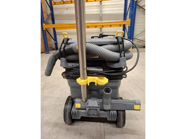Bedrijfstofzuiger karcher, nt 30/1 tact l, bouwjaar 2020 - afbeelding 5 van  5
