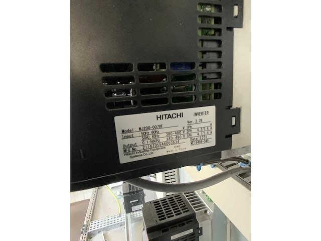 Bedrijfsunit met rvs technische installatie - afbeelding 11 van  19